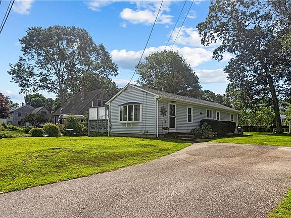 3rd image of 101 Winchester Dr