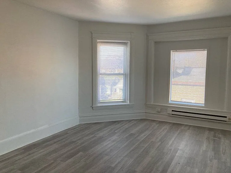 3634 Bosworth Rd #6 — Photo 7