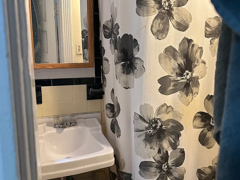 76 Myrtle St #3 — Photo 14