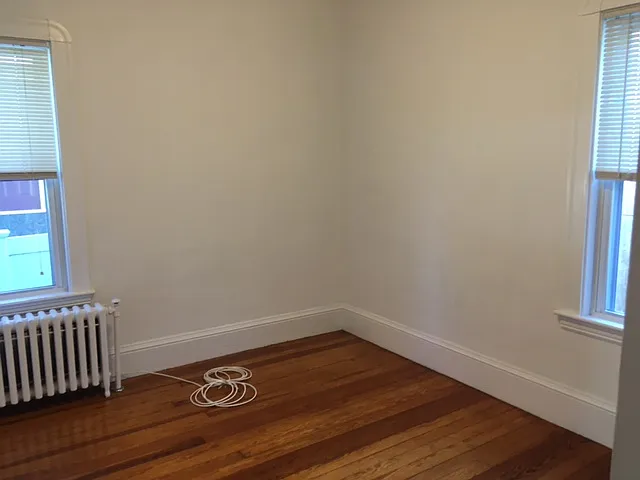 Highland Ave — Photo 12