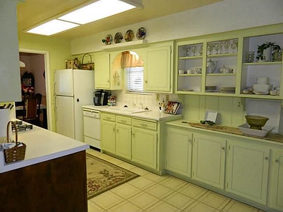 3rd image of 11139 Cotillion Dr