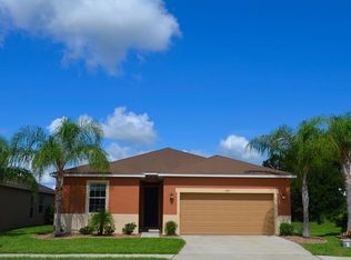 1721 Strathmore Cir, Mount Dora, FL 32757