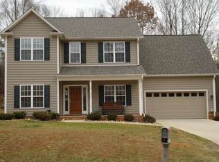 9583 Oakbrook Rdg, Rural Hall, NC 27045