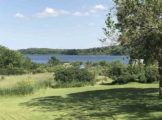 3891 Lake Vista Dr NE, Solon, IA 52333