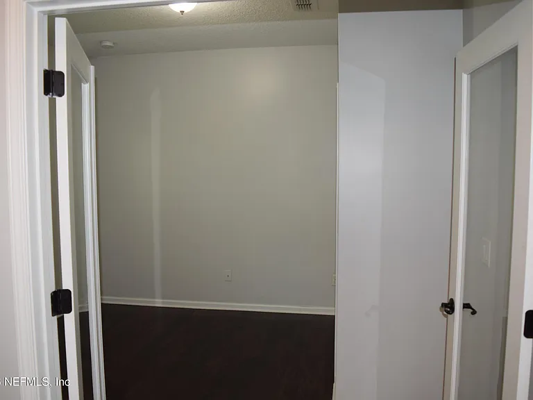 247 Amistad Dr — Photo 15