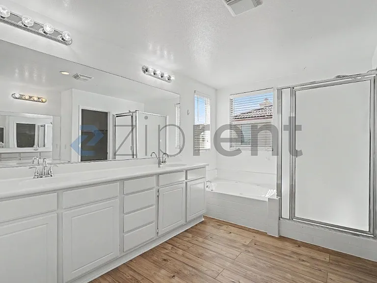 1854 Bankstown Way — Photo 22