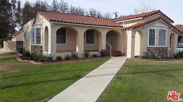 1st image of 3755 Somerset Dr