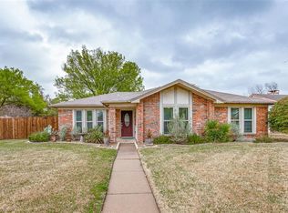 1942 Elm Creek Dr, Garland, TX 75040