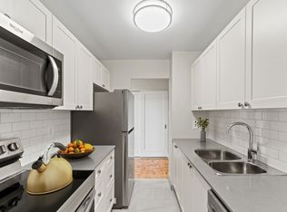 Pier 100 Apartments, Sarnia, ON N7V 4G7