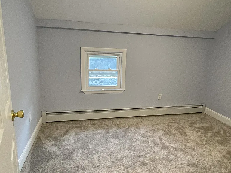 110 Scott St — Photo 22