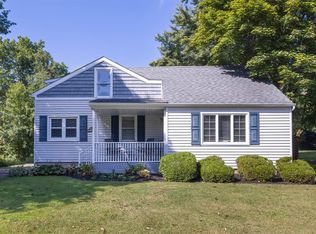 2406 Saltsman Rd, Erie, PA 16510