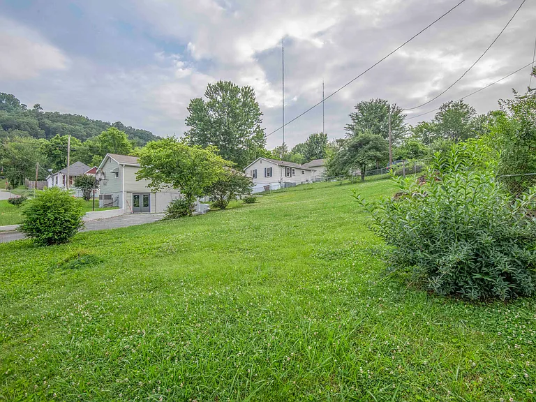 206 Chickamauga Ave — Photo 39