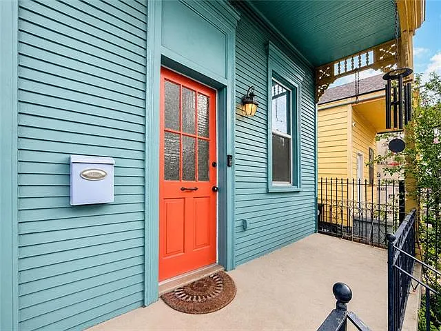 528 S Scott St — Photo 4