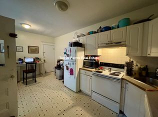 279 Harvard St APT 21, Cambridge, MA 02139