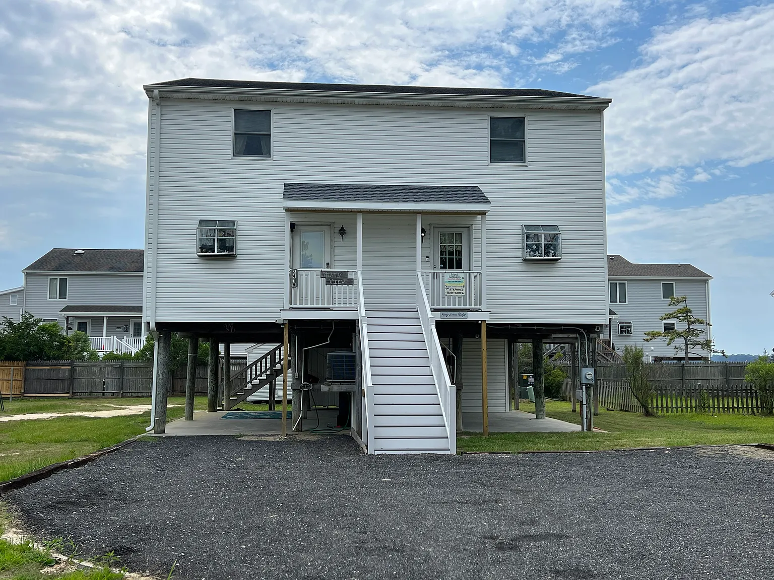2 bed, 1.5 bath, 1000 sqft, $1,700 — Photo 2
