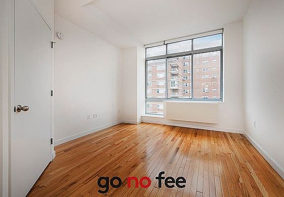 5th image of 401 W 25th St APT 14F
