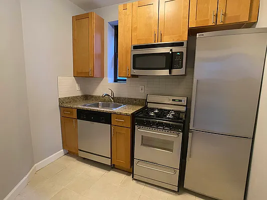 Rented by Tourma Realty LLC | media 21