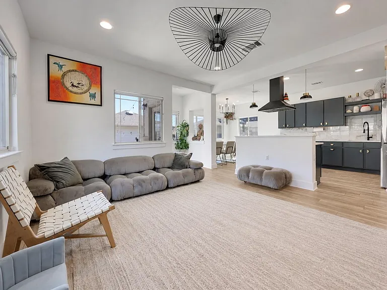 6203 Principale Dr — Photo 4