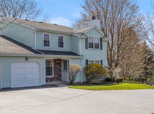 48 Blue Ridge Rd, Penfield, NY 14526