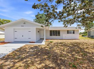 7526 Pineapple Ln, Port Richey, FL 34668