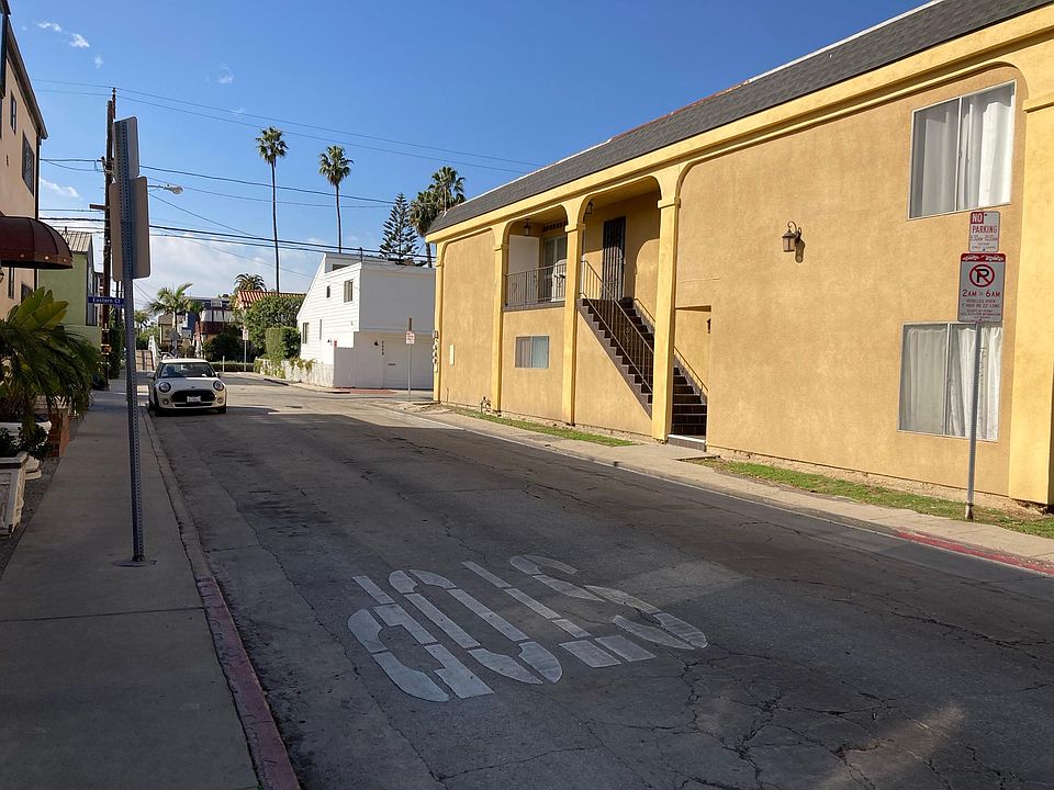 1st image of 2429 Ocean Ave #3