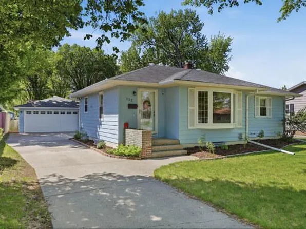 222 24th Ave N, Fargo, ND 58102
