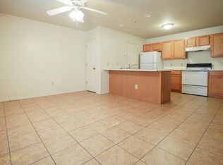 970 N Oakland Ave APT 3, Fayetteville, AR 72701