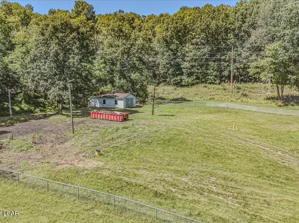 171 E Luzerne Ave, Larksville, PA 18704
