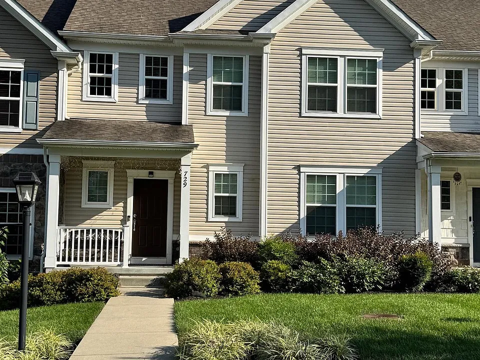729 Sun Valley Ct