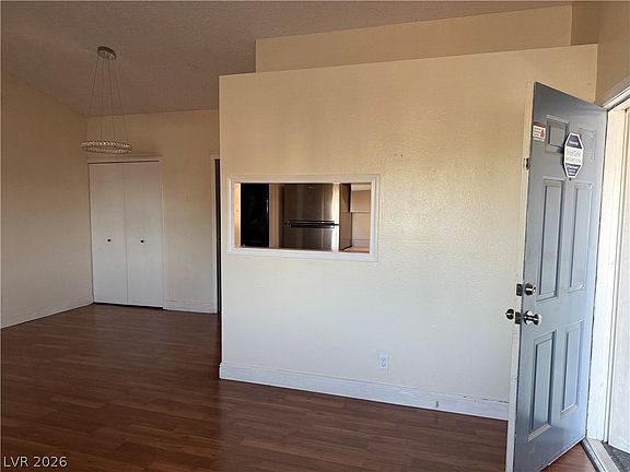 2nd image of 5801 Medallion Dr Unit 202