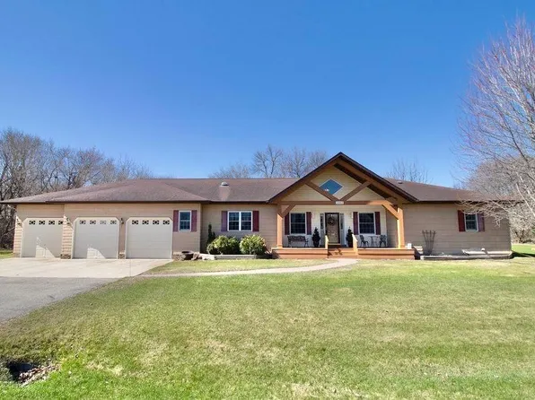 2302 Ann St, Reed Township, ND 58078