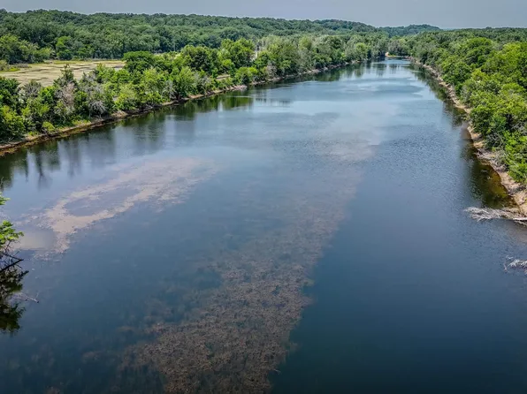 607th Ave, Sabula, IA 52070