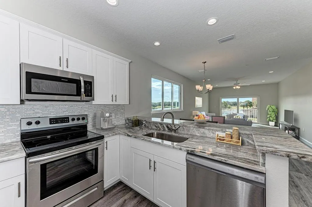 2225 14th Ave W, Apt 201, Palmetto, FL 34221 — Photo 1