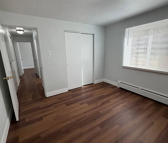 1740 W Mosier Pl #14 — Photo 7
