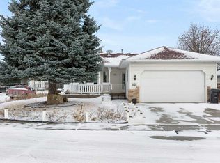 131 S Cambria Rd, Strathmore, AB T1P1M1