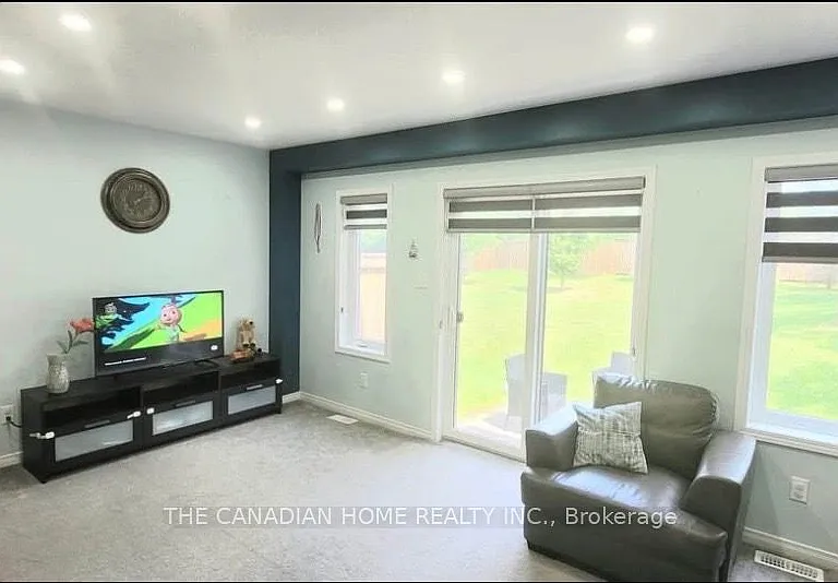 50 Pinnacle Dr #19 — Photo 2