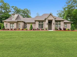5 Weeping Oak Ln, Slidell, LA 70458