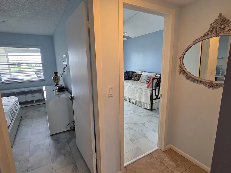 4030 Rexford Rd #B — Photo 15