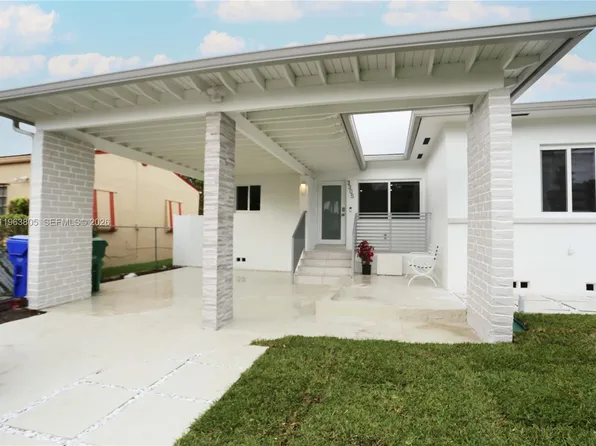 3305 SW 2nd St #A, Miami, FL 33135