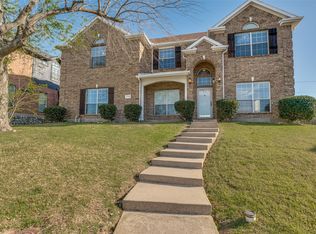 1740 Bramble Creek Dr, Desoto, TX 75115