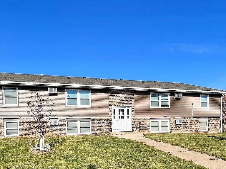 710 Hillcrest St #3 — Photo 1