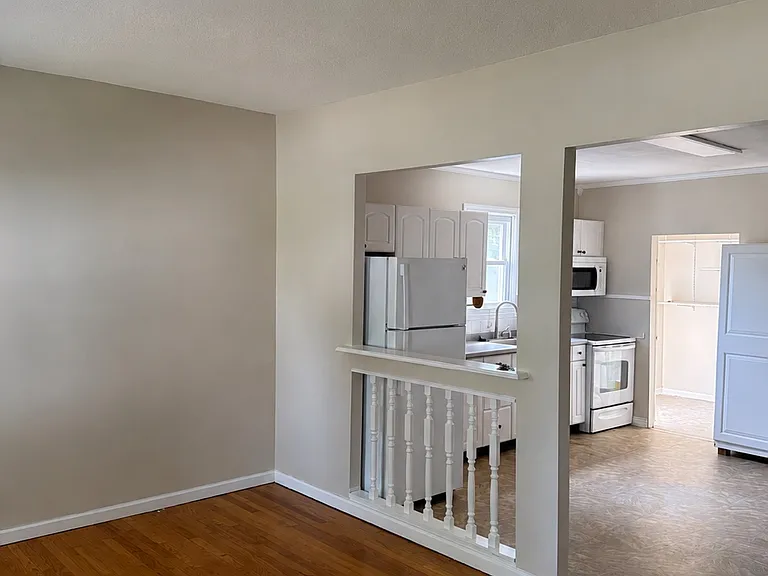29 Viets St #1 — Photo 10