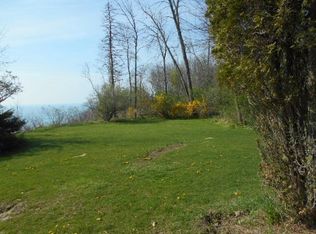 L108 Lakeshore Rd #108, Grafton, WI 53024