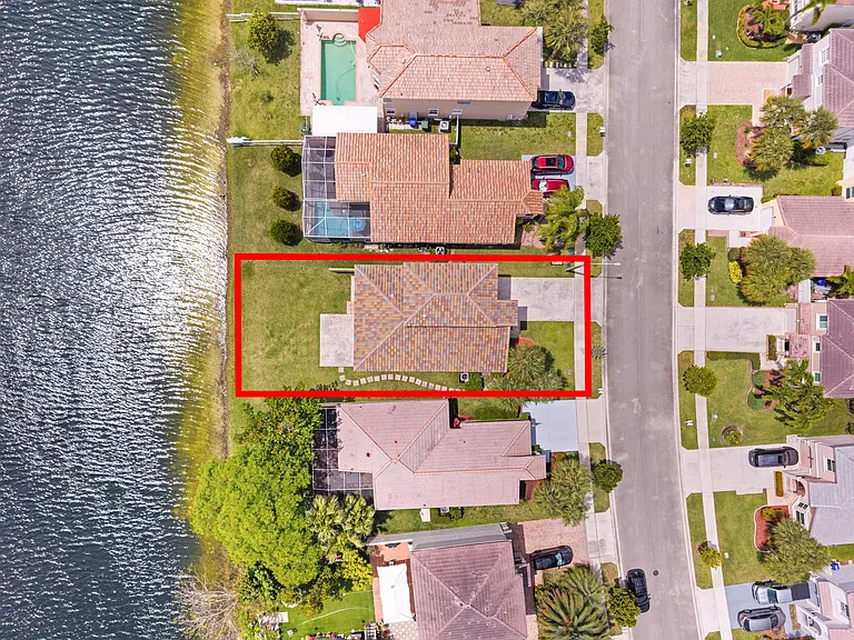 15350 NW 6th Ct — Photo 40