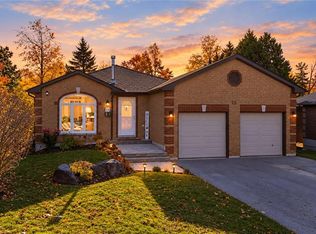 15 Nakiska Ct, Barrie, ON L4N 8C4