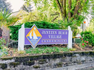 565 N Hayden Bay Dr #20, Portland, OR