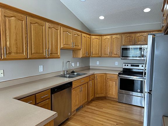 4th image of 1641 51st St S