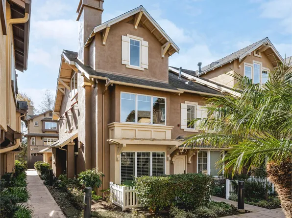 345 Kellogg Way APT 18, Goleta, CA 93117