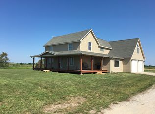 6968 174th St, Valley Falls, KS 66088