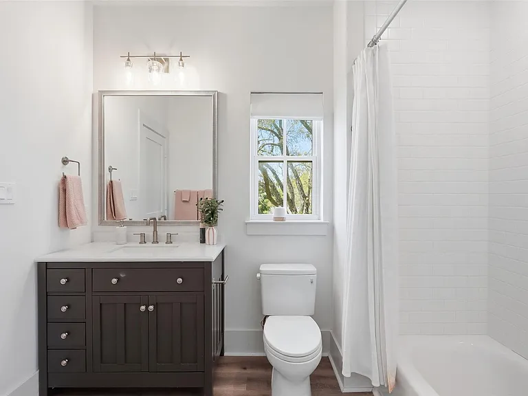 4712 Avenue Q — Photo 25
